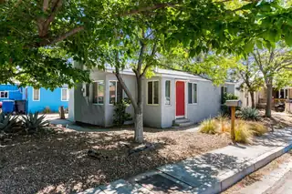1004 Santa Fe Avenue SW 