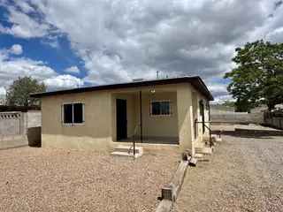 308 52nd Street SW, Albuquerque