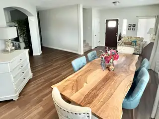 6220 Nacional Road NW 