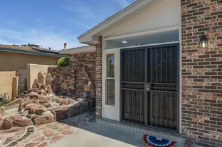 2718 Cagua Drive NE 