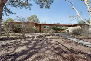 1511 Columbia Drive NE, Albuquerque