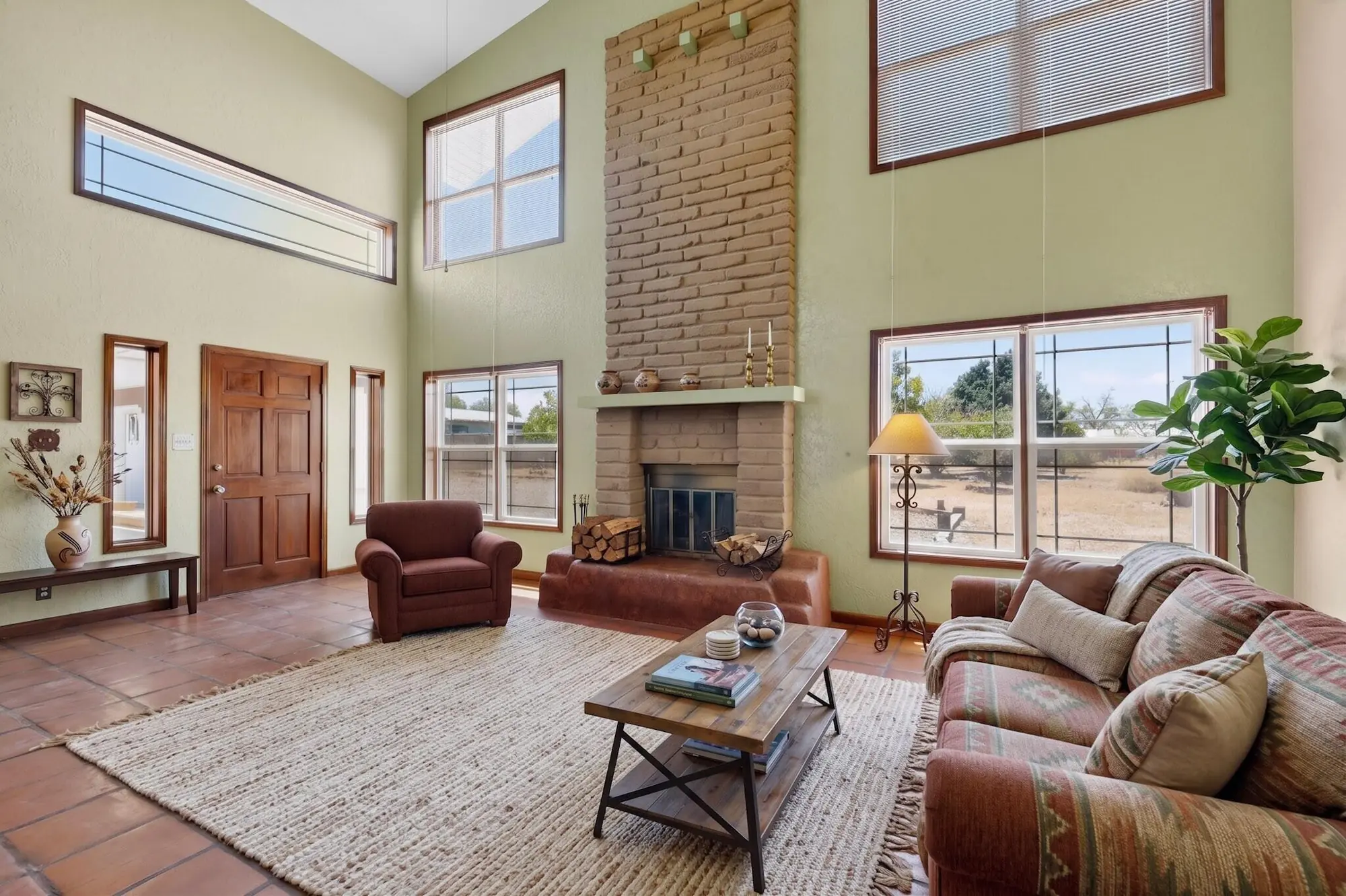 257 Sunnyslope Street SW