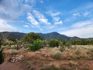 29 CAMINO DE LOS DESMONTES 