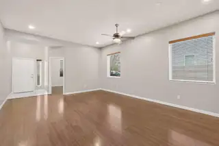 2135 N Ensenada Circle SE 