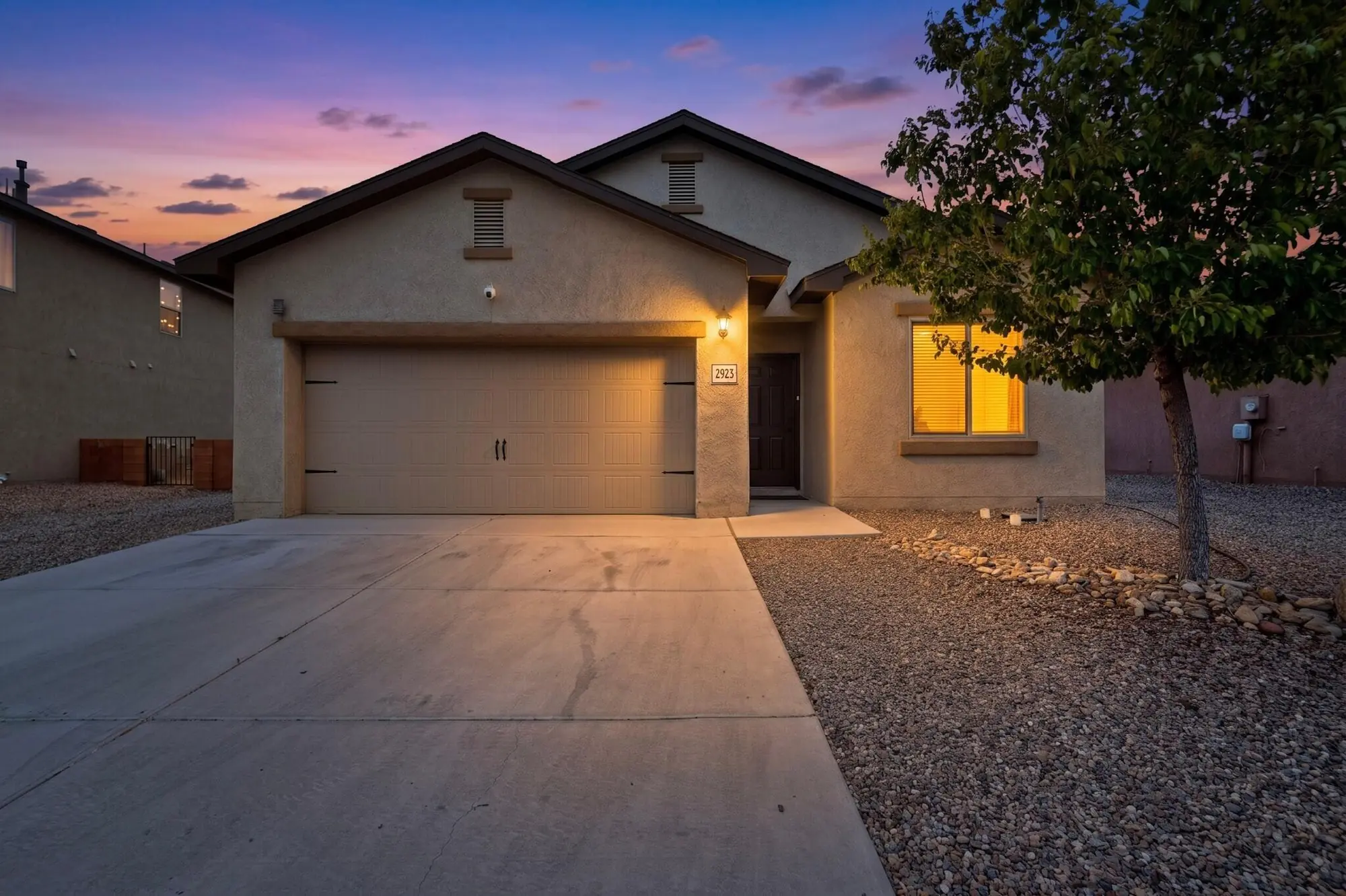 2923 Bosque De Oro Drive SW