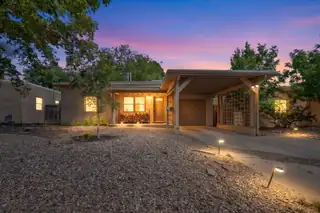 1206 Dartmouth Drive NE, Albuquerque
