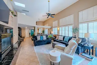 11209 Costa Del Sol NE 