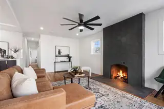219 Solano Drive SE 