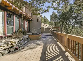 52 Forest Park Road, Cedar Crest