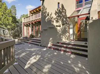 52 Forest Park Road 