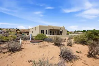 957 Camino Sin Pasada 