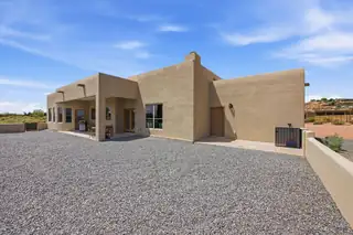 957 Camino Sin Pasada 