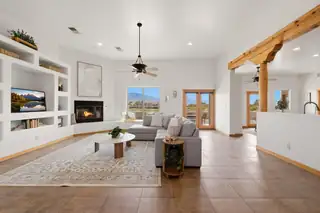 957 Camino Sin Pasada 