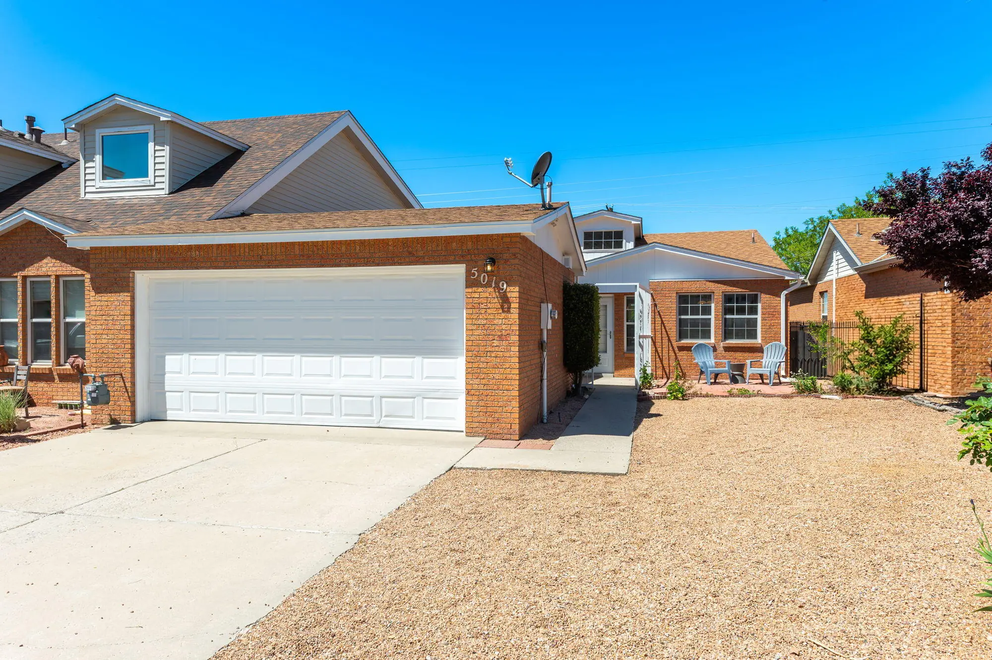 5019 Calle De Carino NE