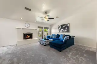 5019 Calle De Carino NE 