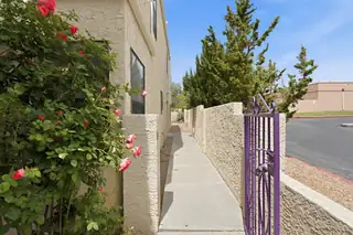 10021 Lagrima De Oro Road NE 