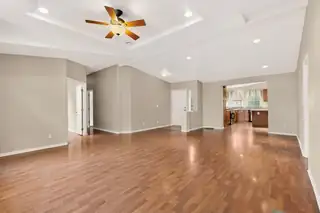 11 Walnut Circle 