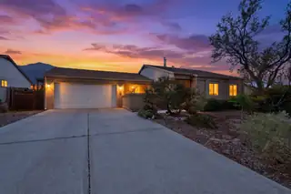 1992 Roanoke Drive NE 