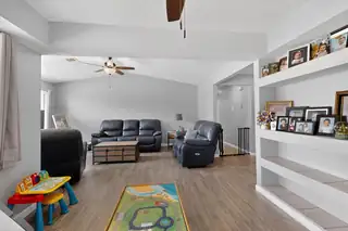45 Castle Rock Road SE 