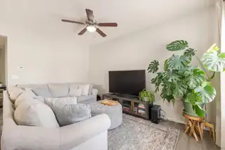 10905 Fort Scott Trail NE 