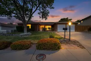 4521 Jamaica Drive NE, Albuquerque 