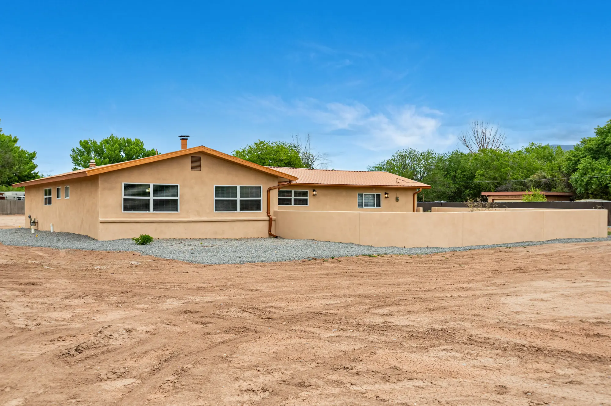 672 Coronado Road