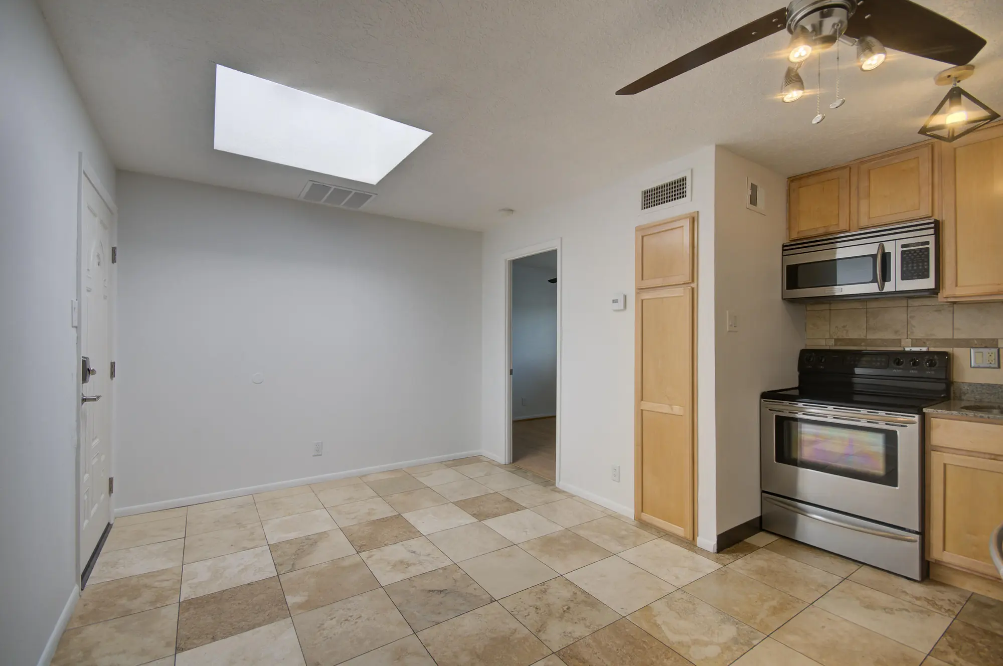 351 Washington Street SE 202