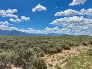 Sunshine Valley UPC 1070177069 Road 
