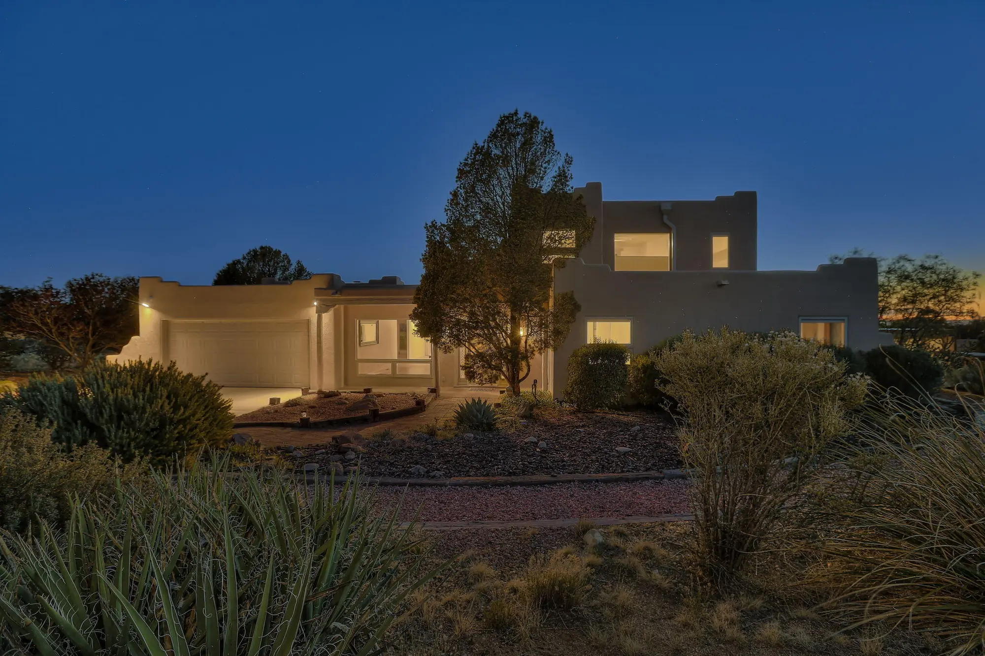 1137 Marigold Drive NE