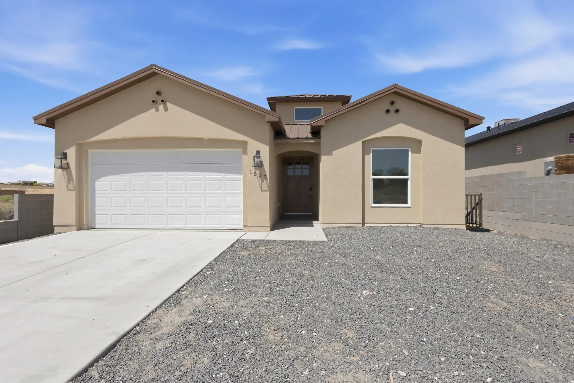 1537 Tulip Road SE