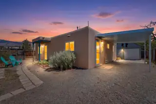 9104 Headingly Avenue NE, Albuquerque 