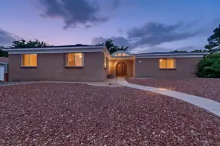 9817 Pitt Place NE, Albuquerque
