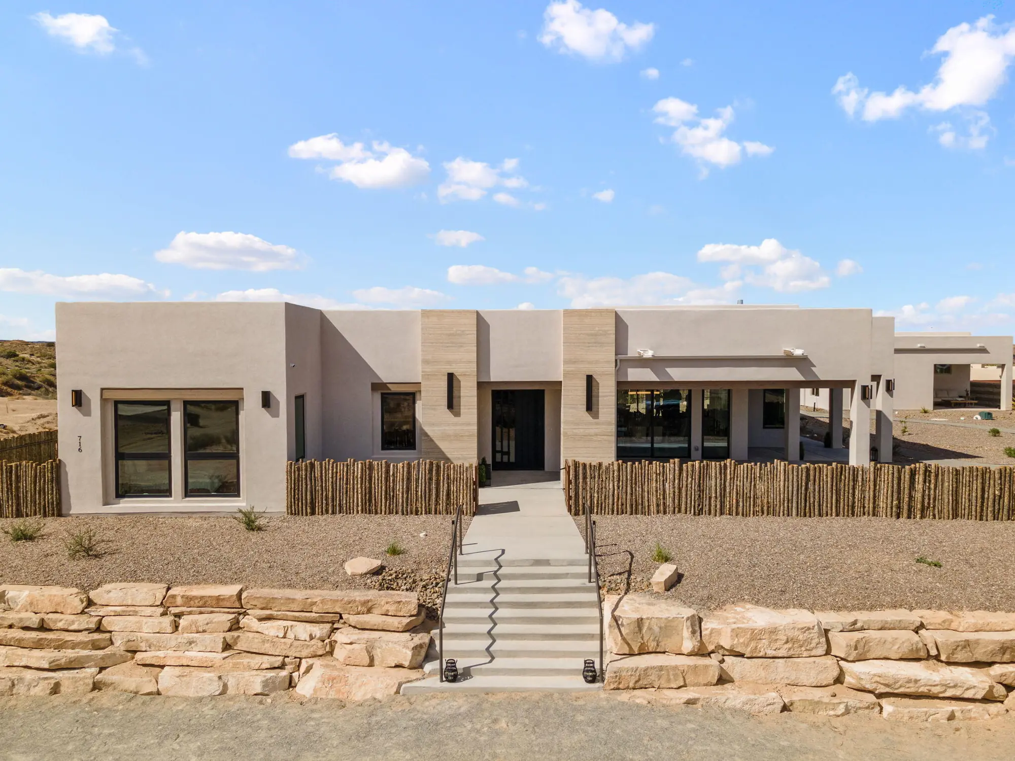 716 Colorado Mountain Road NE