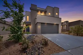 512 Wyatt Avenue SW, Los Lunas 