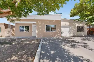 241 Burma Drive NE 