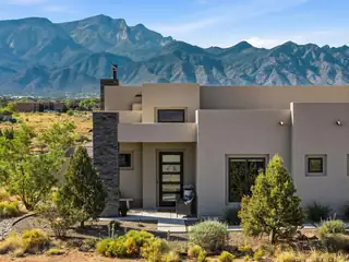 15 Pueblo Bonito Road, Placitas 