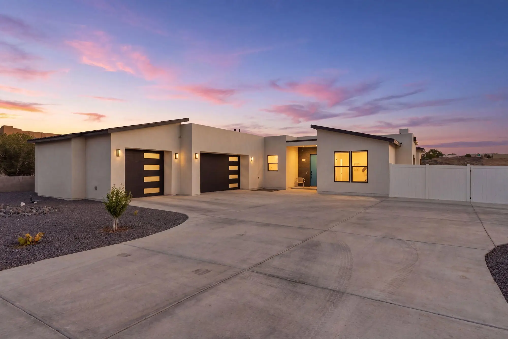 2541 Chessman Drive NE