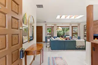 808 Parkland Circle SE 
