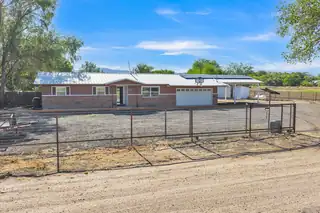 11 Coyote Lane, Los Lunas 