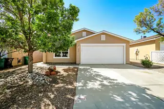 3774 Cattle Drive NE, Rio Rancho