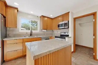 2 Sandia Park Lane 