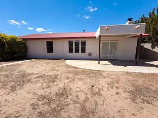 8804 Pony Express Trail NE 