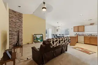 1360 Peppoli Loop SE 