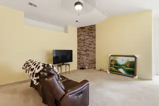 1360 Peppoli Loop SE 