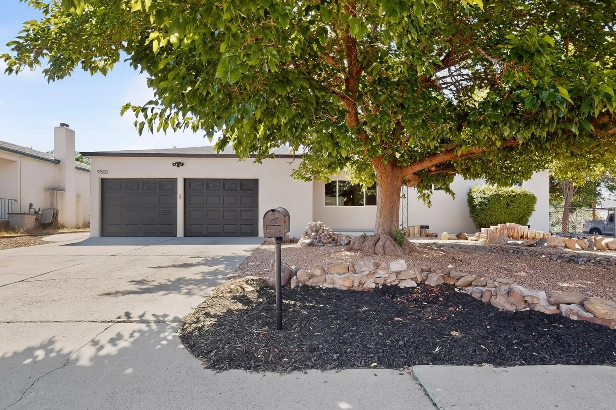 9500 Shoshone Road NE