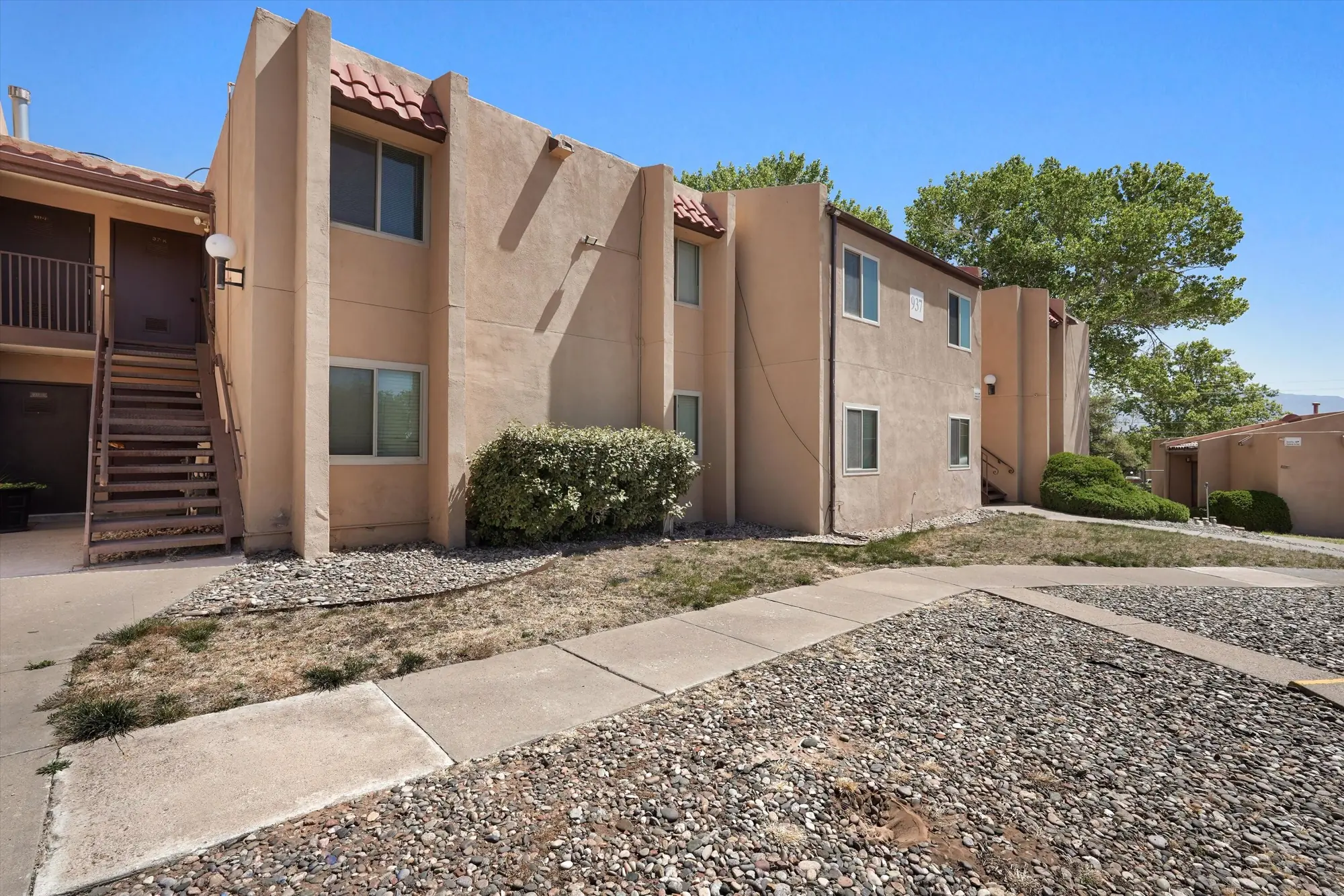 937 Country Club Drive SE APT F