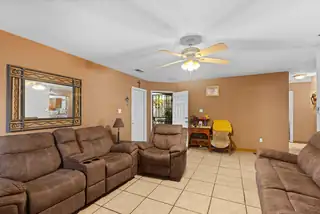 1932 Desert Breeze Drive SW 