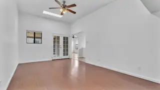 112 Hilton Avenue NW 