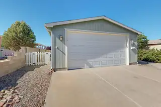214 Sunrise Bluffs Drive 