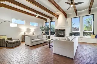 3004 Calle De Alamo NW 